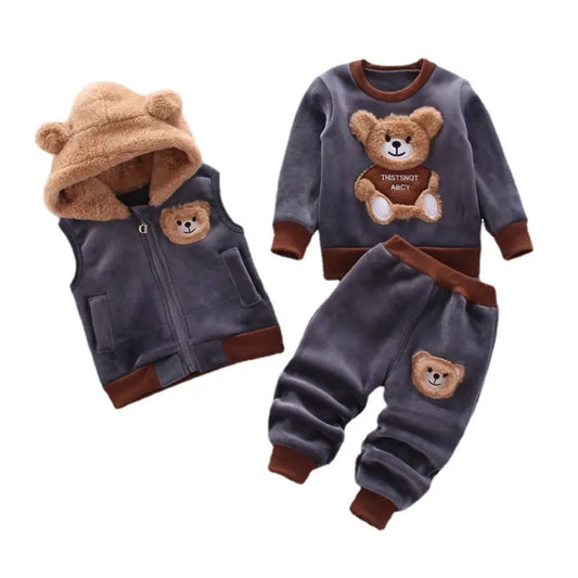 J’reii Cozy Bear Fleece Set – 3-Piece Warmth & Play Outfit